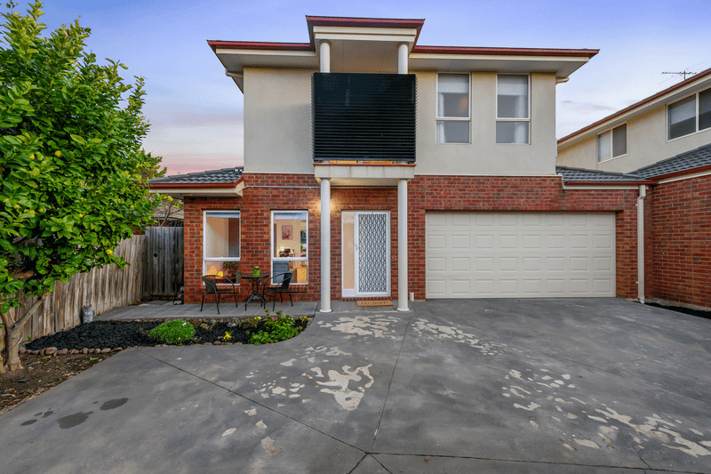 4/1A Thorogood Court, Taylors Lakes, VIC 3038