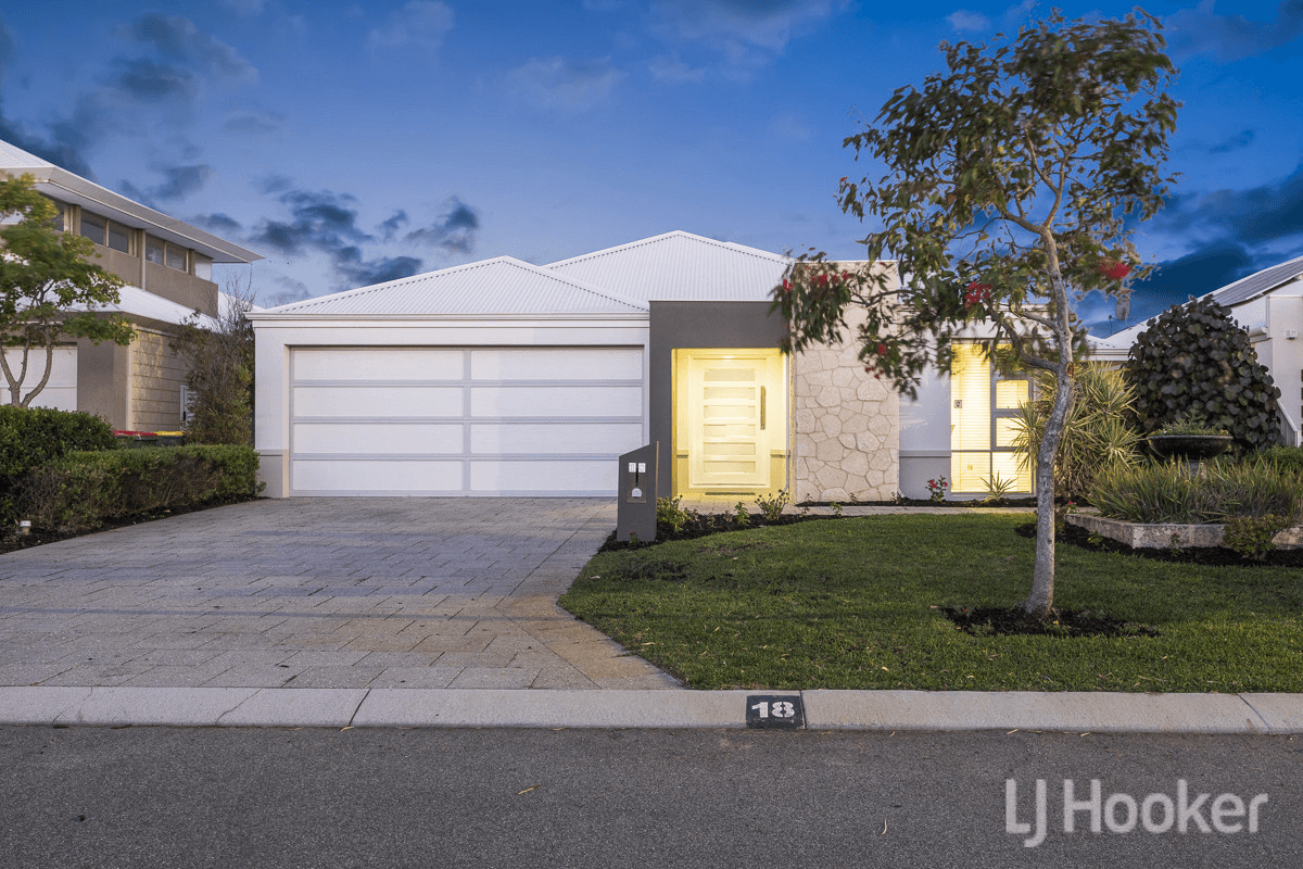 18 Gangway Turn, ALKIMOS, WA 6038