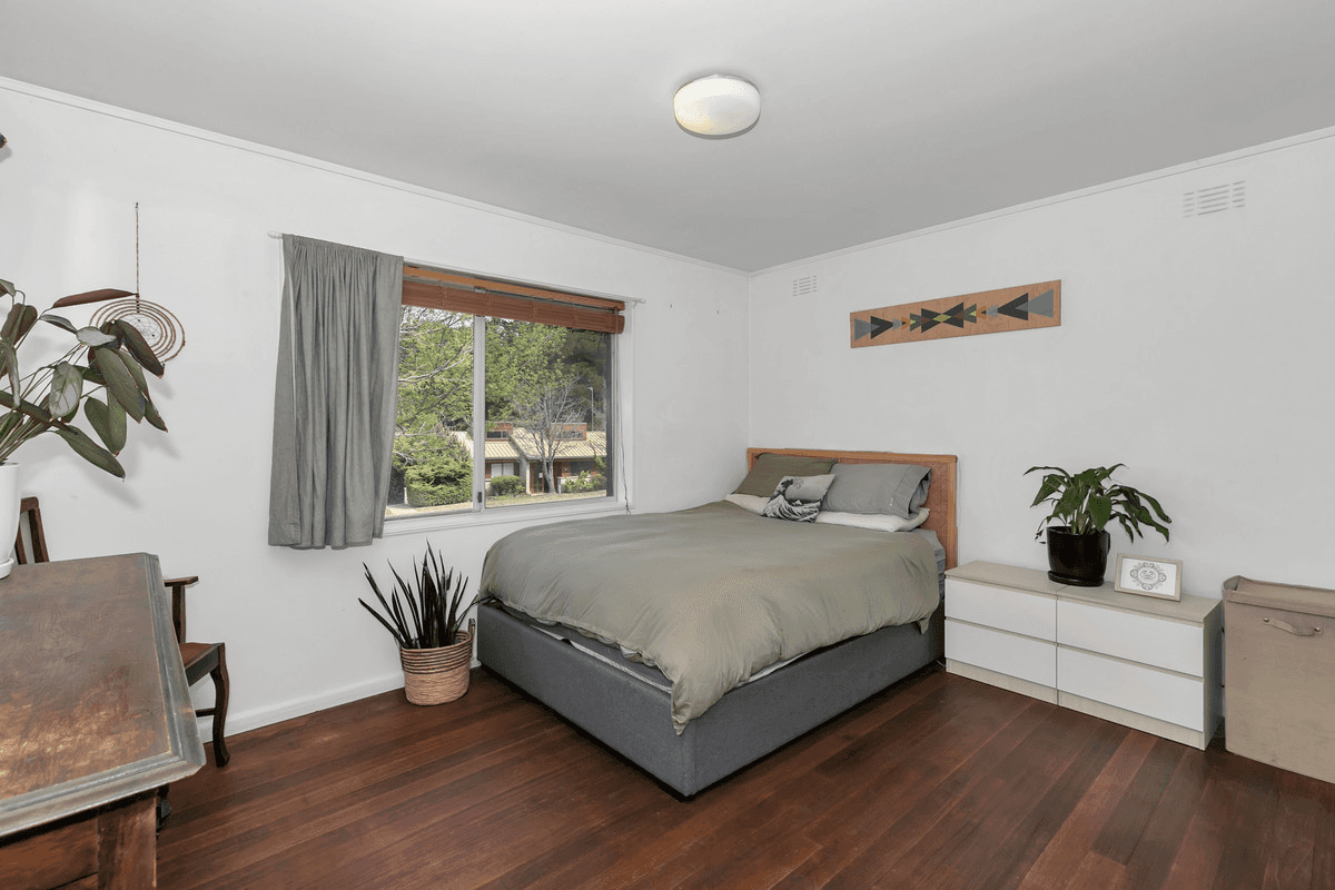 11 Cobbon Crescent, Jindabyne, NSW 2627