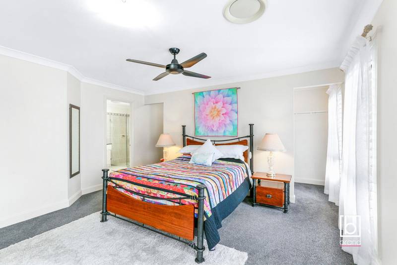 24 Watergum Road, WOONGARRAH, NSW 2259