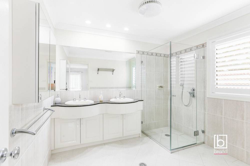 24 Watergum Road, WOONGARRAH, NSW 2259