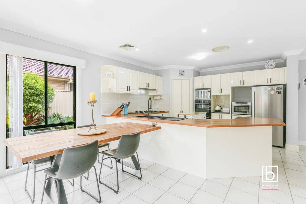 24 Watergum Road, WOONGARRAH, NSW 2259