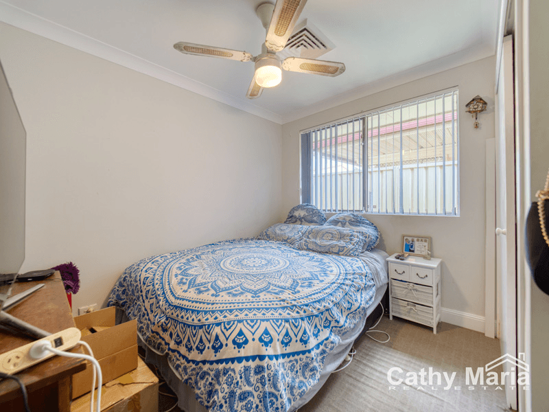 75 Campbell Parade, MANNERING PARK, NSW 2259