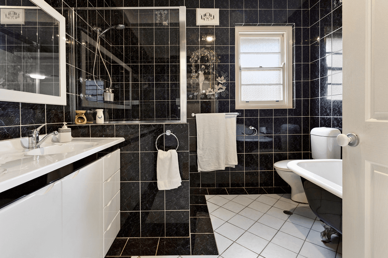 4/190 Beaumont Street, Hamilton, NSW 2303