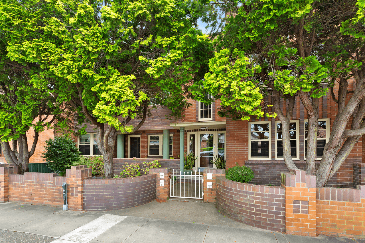 4/190 Beaumont Street, Hamilton, NSW 2303