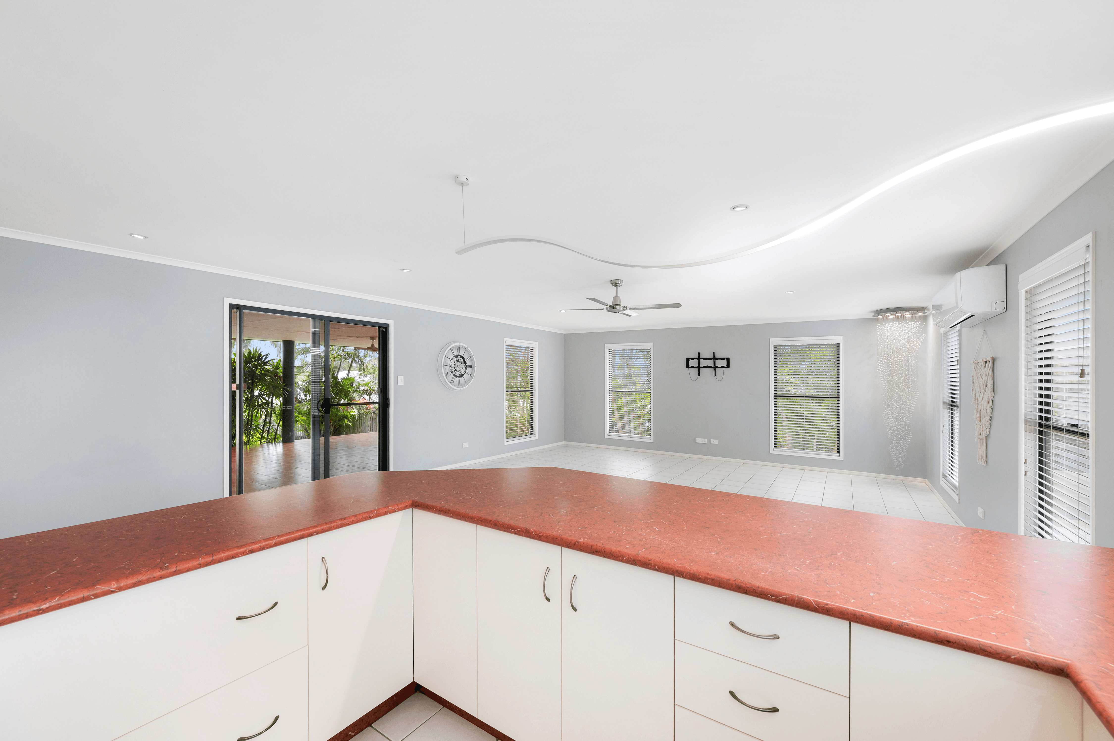 25 Kensington Place, KIN KORA, QLD 4680