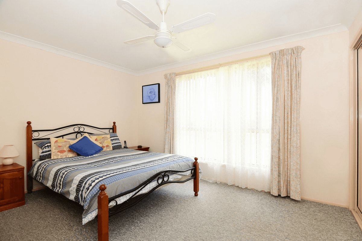 12 Sophia Road, WORRIGEE, NSW 2540