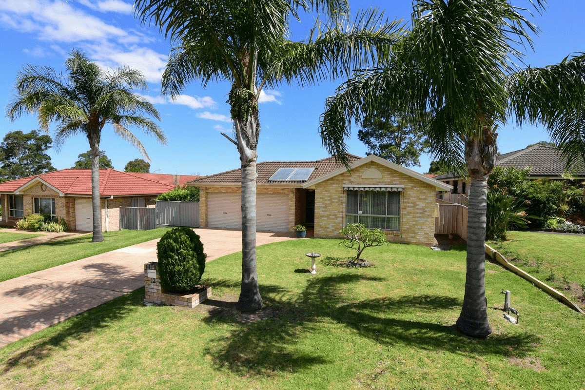 12 Sophia Road, WORRIGEE, NSW 2540