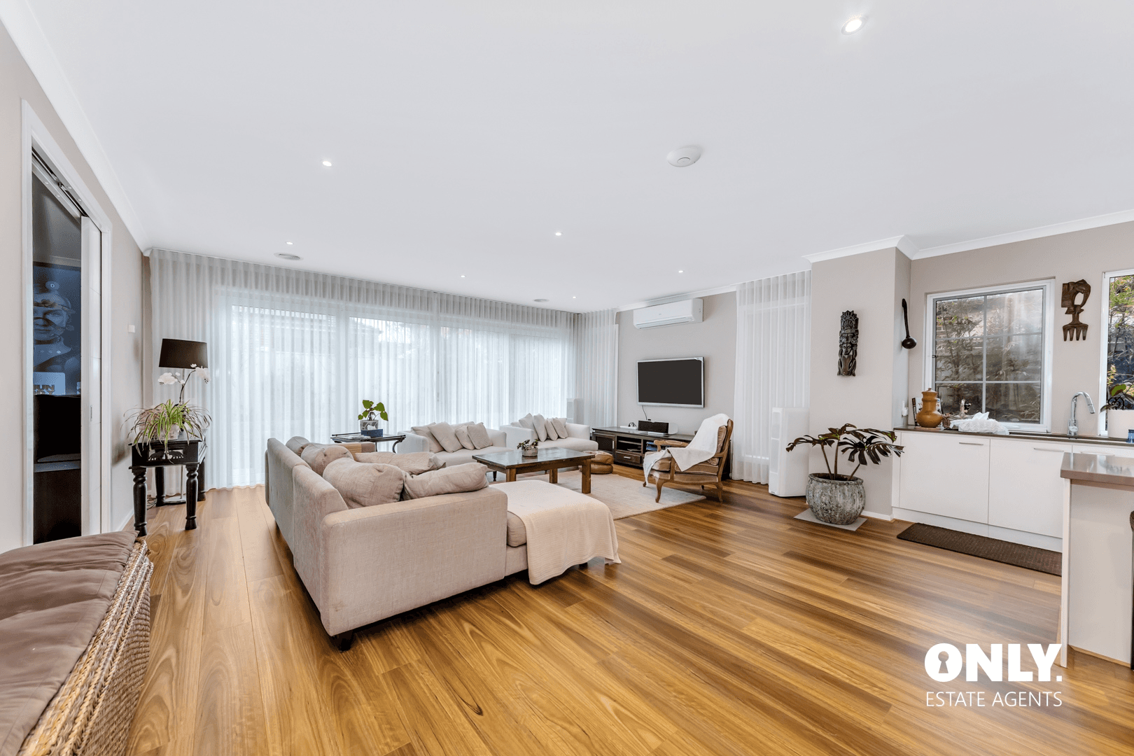 22 Deoro Parade, Clyde North, VIC 3978