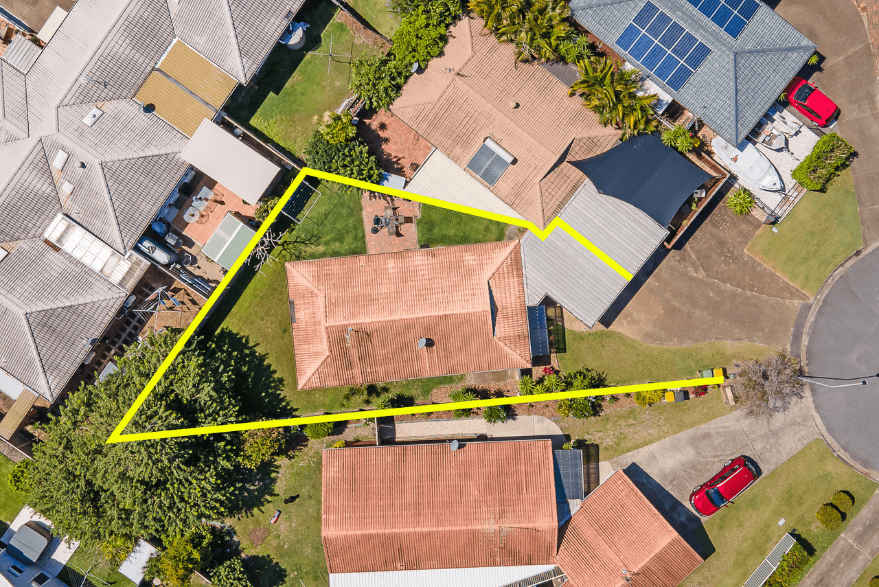 1/20 Warrie Close, PARADISE POINT, QLD 4216