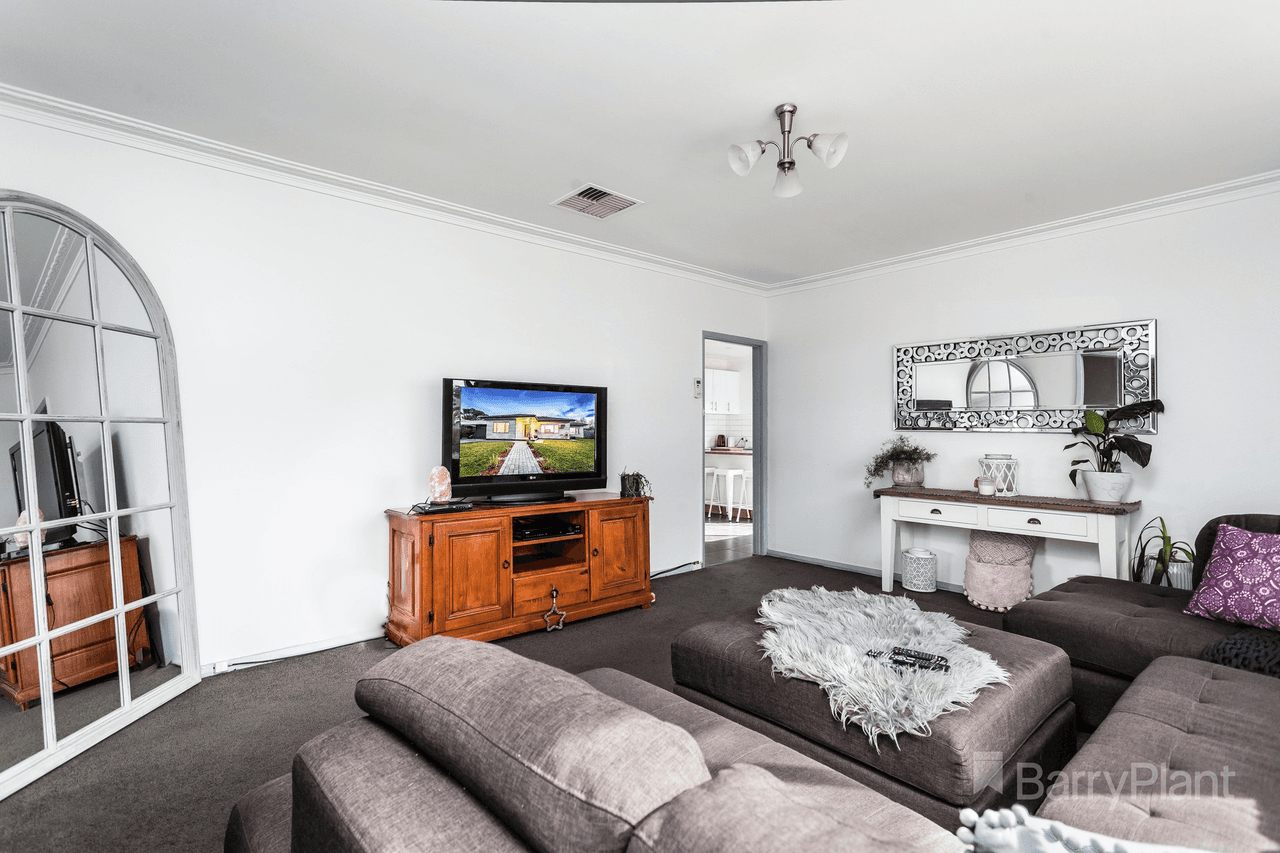 51 Olympic Parade, Kangaroo Flat, VIC 3555