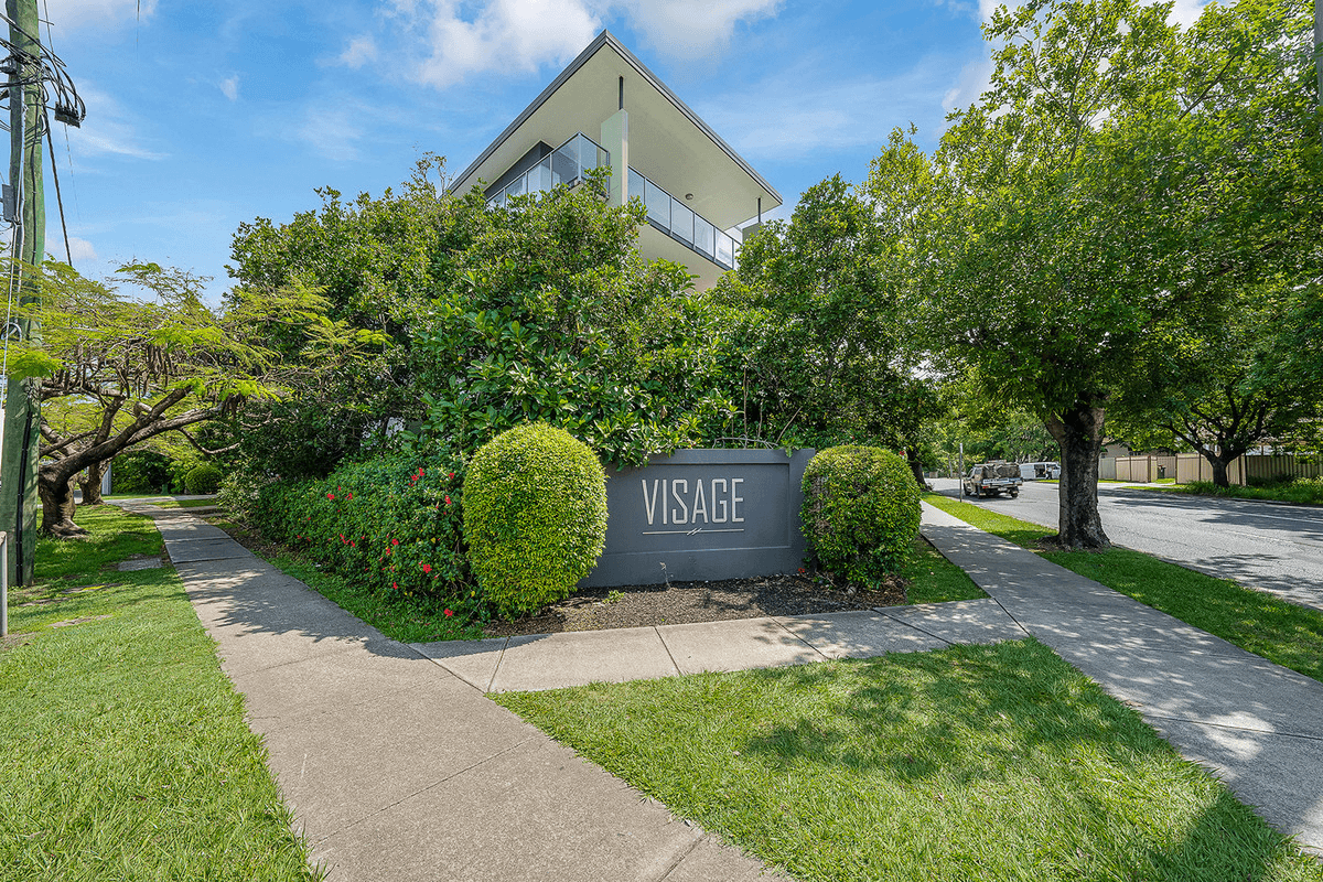 1/221 Sir Fred Schonell Drive, St Lucia, QLD 4067