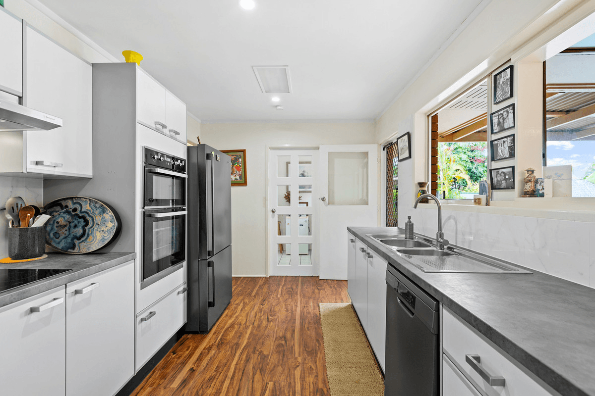 10 Jasen Street, CAPALABA, QLD 4157