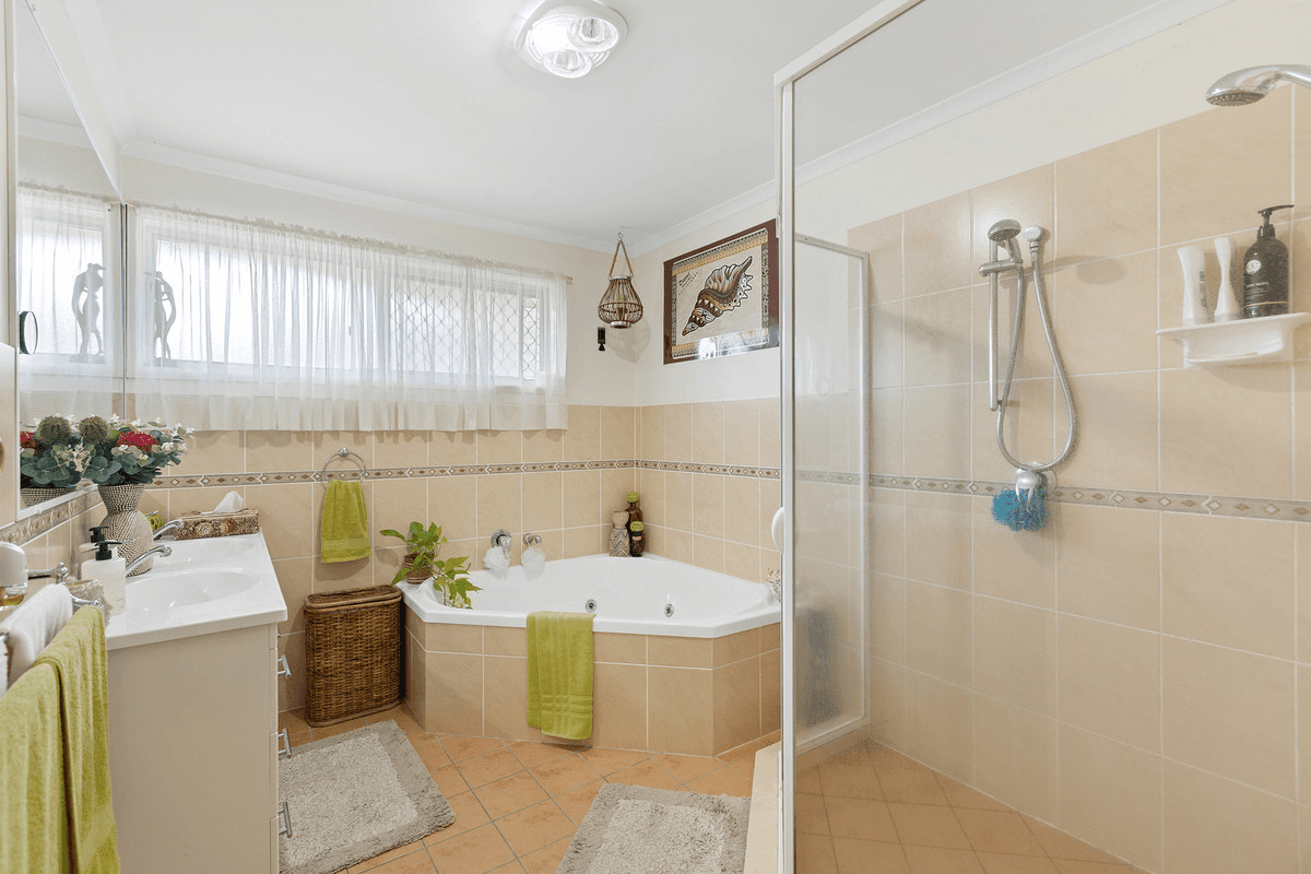 10 Jasen Street, CAPALABA, QLD 4157