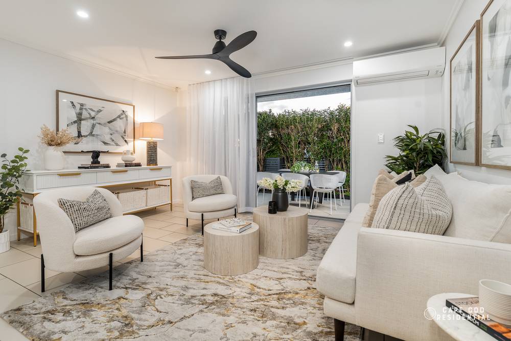 2/77 Douglas Street, GREENSLOPES, QLD 4120