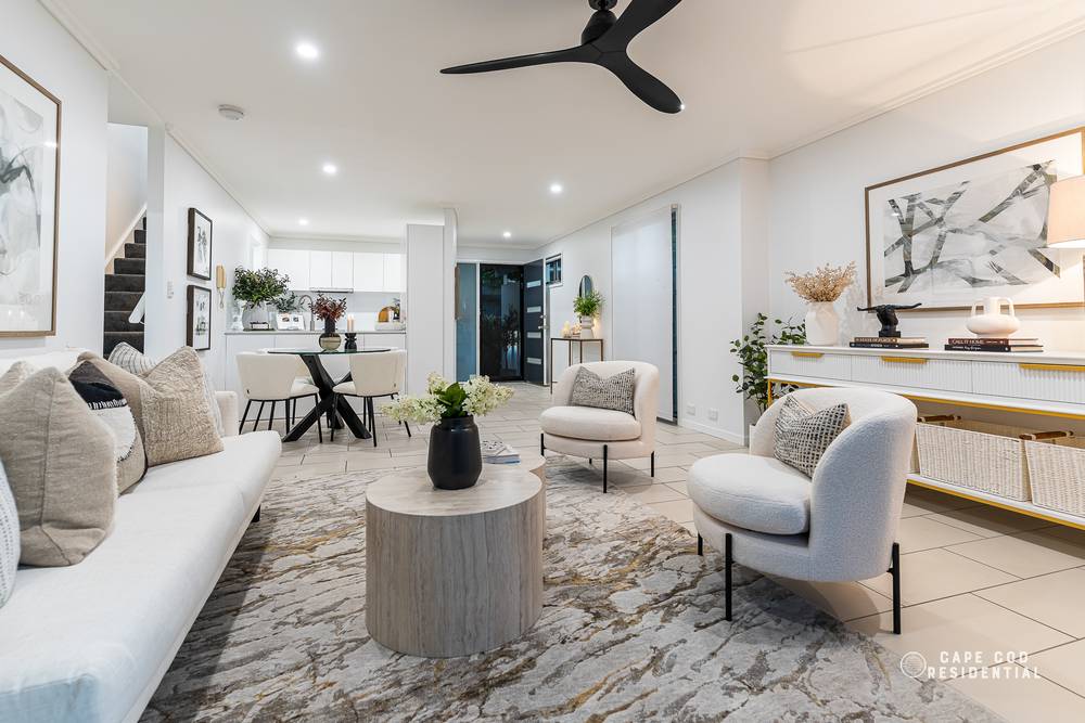 2/77 Douglas Street, GREENSLOPES, QLD 4120