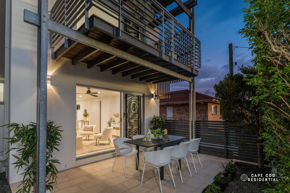2/77 Douglas Street, GREENSLOPES, QLD 4120