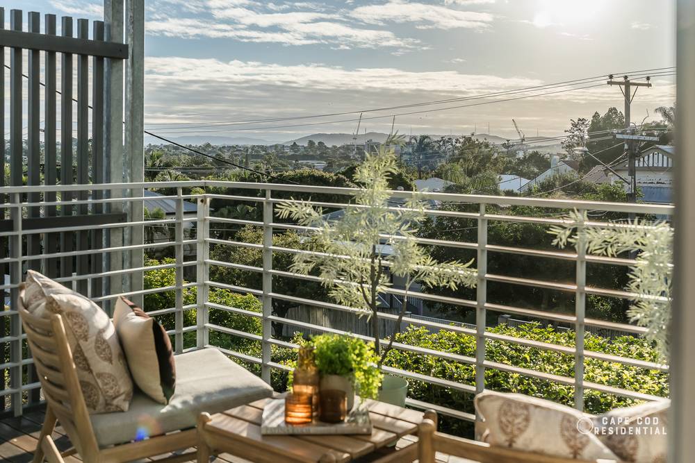 2/77 Douglas Street, GREENSLOPES, QLD 4120