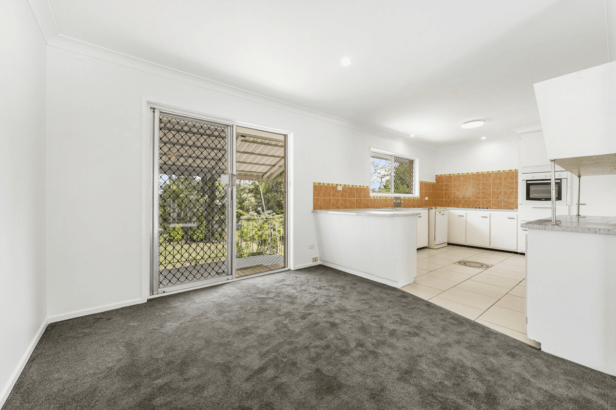 67 Cinderella Drive, Springwood, QLD 4127