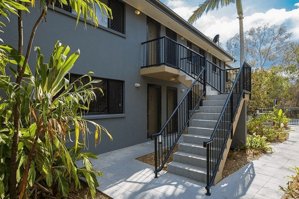 47/7-11 Brown Street, LABRADOR, QLD 4215