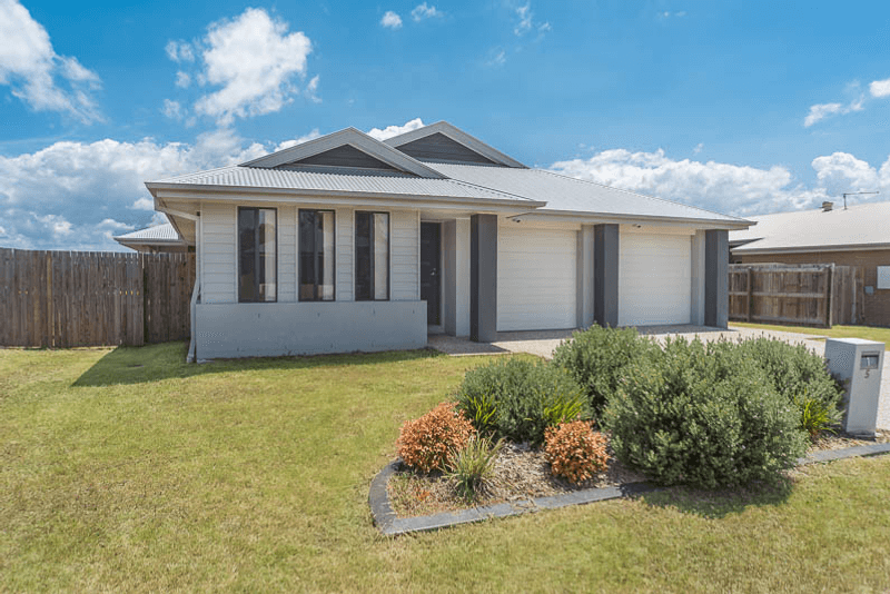 5 Lachlan Street, GLENEAGLE, QLD 4285