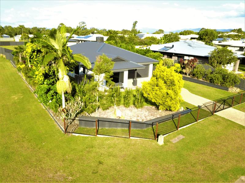 14 Leinster Road, MAREEBA, QLD 4880