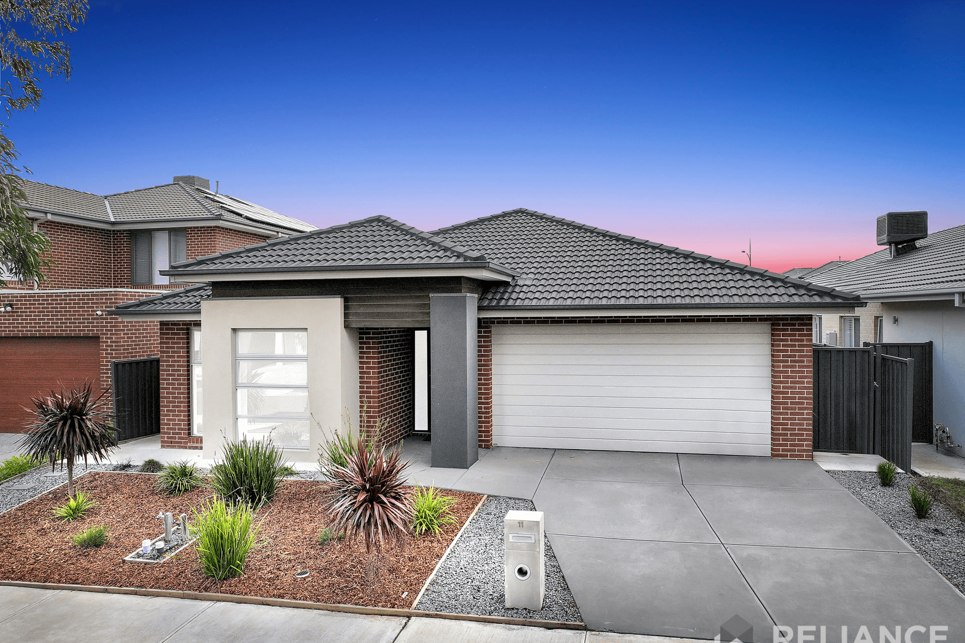 11 MacAlister Grove, Cobblebank, VIC 3338