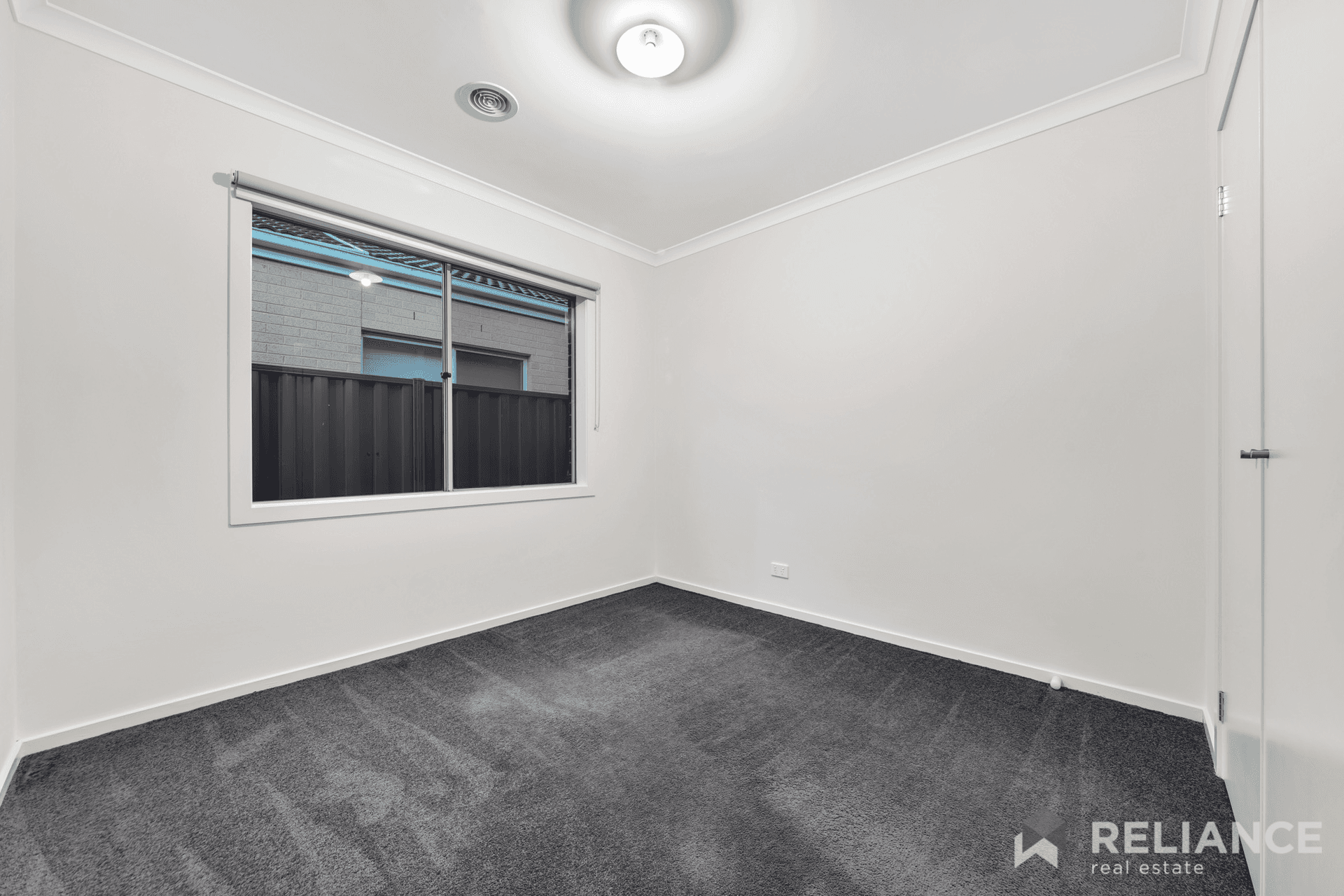 11 MacAlister Grove, Cobblebank, VIC 3338