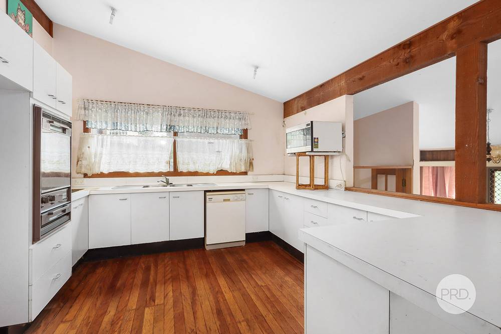 5A Banksia Place, LUGARNO, NSW 2210