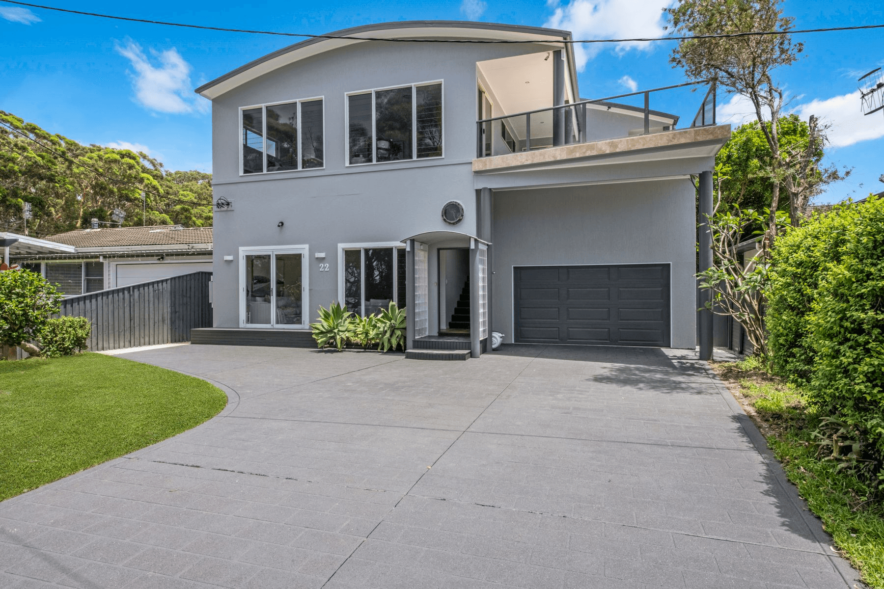 22 Reserve Drive, Bateau Bay, NSW 2261