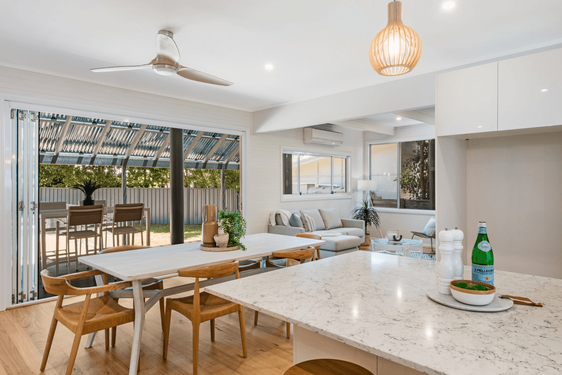 22 Reserve Drive, Bateau Bay, NSW 2261