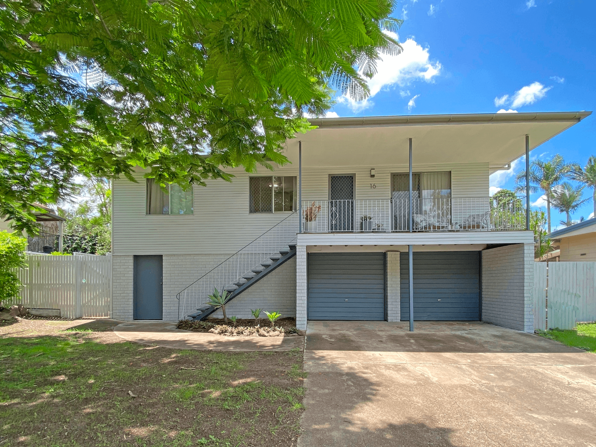 16 REIF STREET, FLINDERS VIEW, QLD 4305