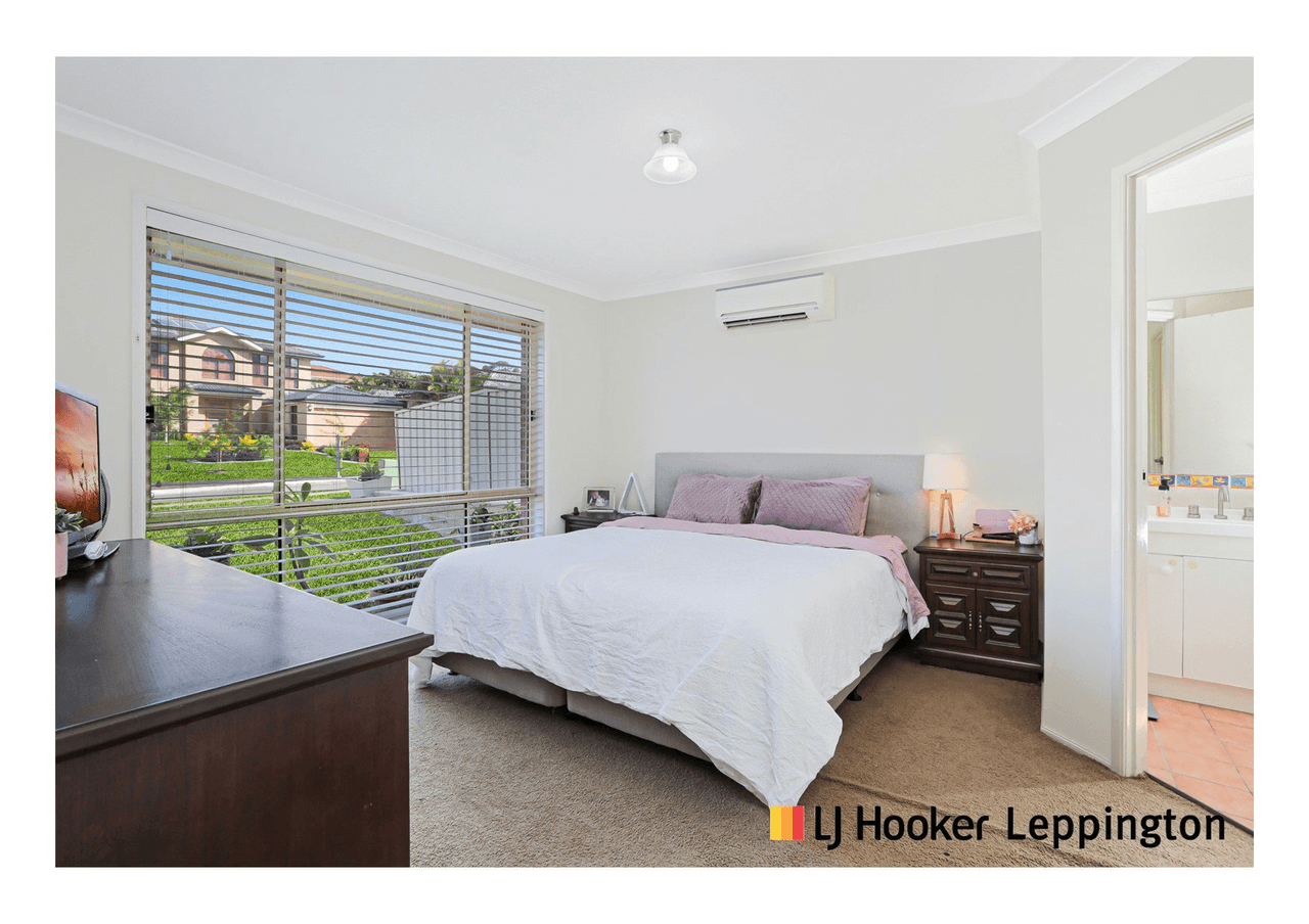 64 Joshua Moore Drive, HORNINGSEA PARK, NSW 2171