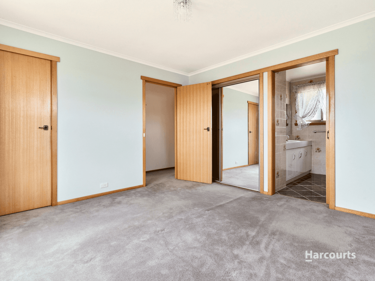 8 Cohen Court, CLAREMONT, TAS 7011