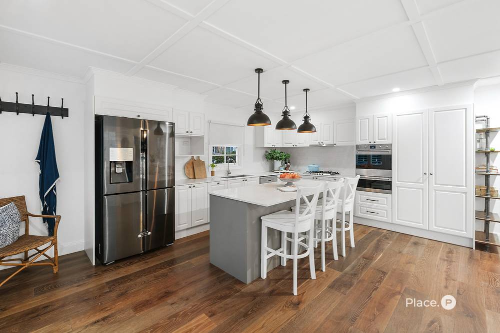 6 Carranya Street, Camp Hill, QLD 4152