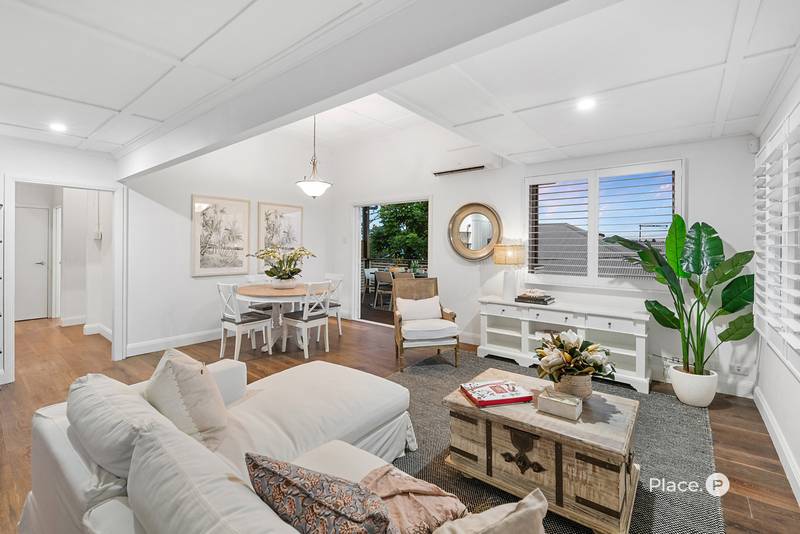 6 Carranya Street, Camp Hill, QLD 4152