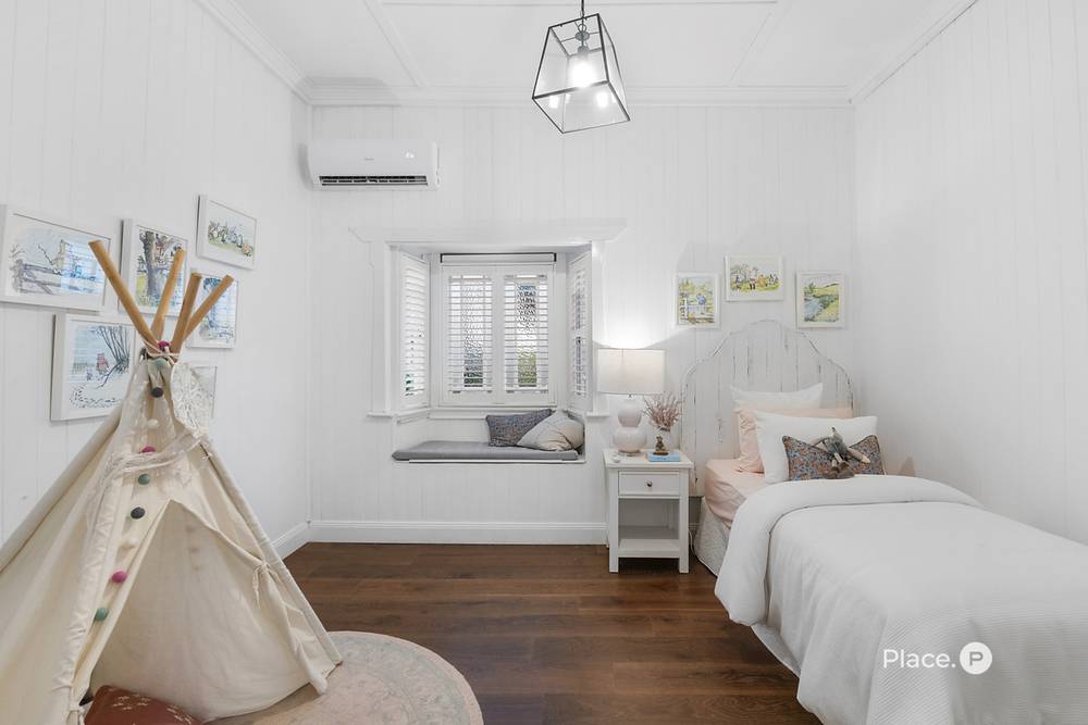 6 Carranya Street, Camp Hill, QLD 4152