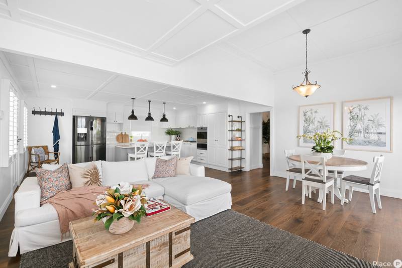 6 Carranya Street, Camp Hill, QLD 4152