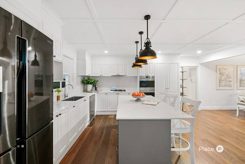 6 Carranya Street, Camp Hill, QLD 4152