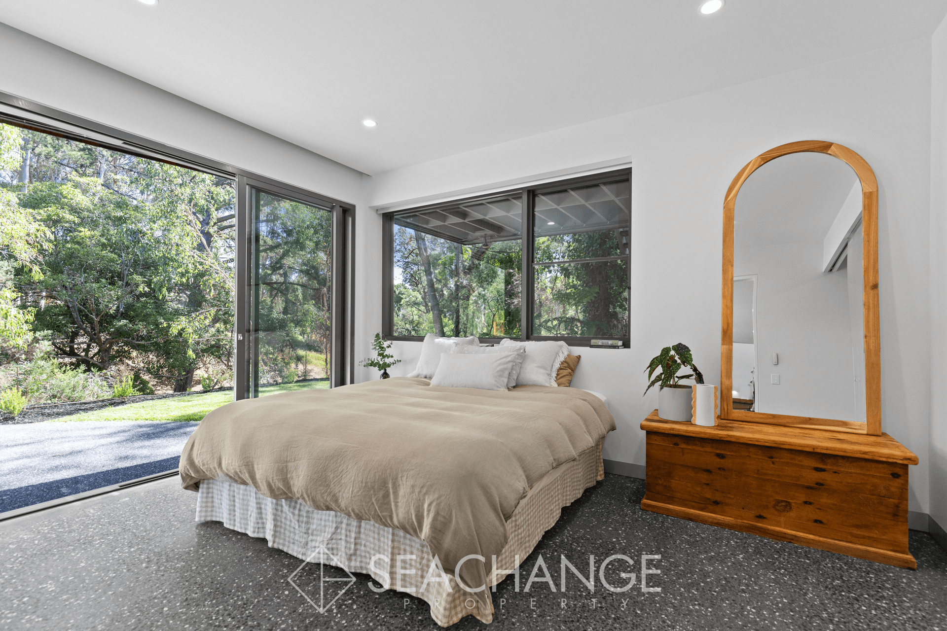 55 Herbert Street, MORNINGTON, VIC 3931