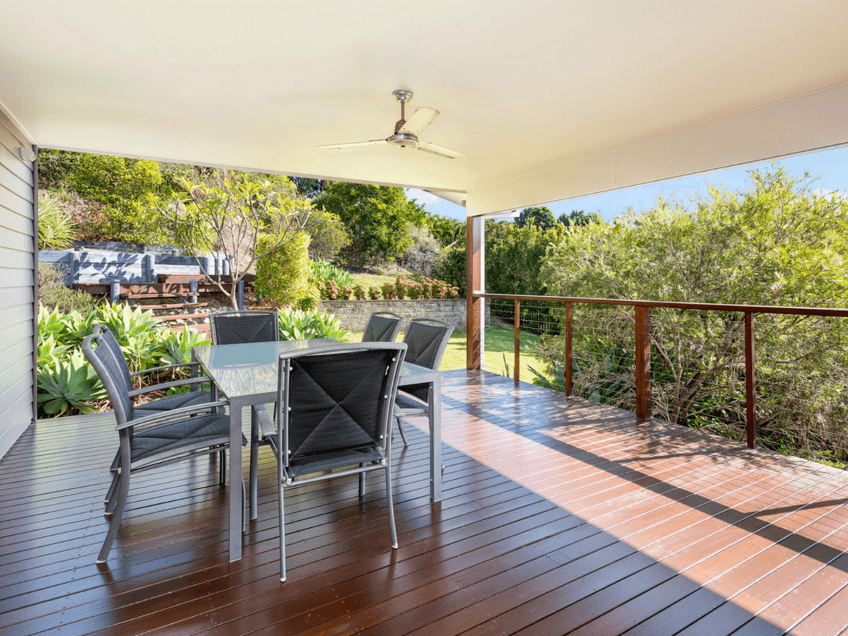 3 Elkins Street, Pacific Pines, QLD 4211