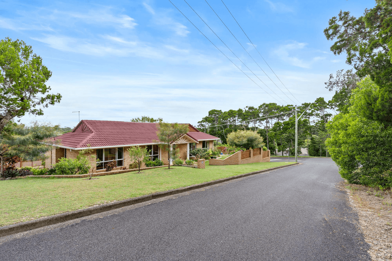 10 Manly Street (Cnr Central Avenue), EAST BALLINA, NSW 2478