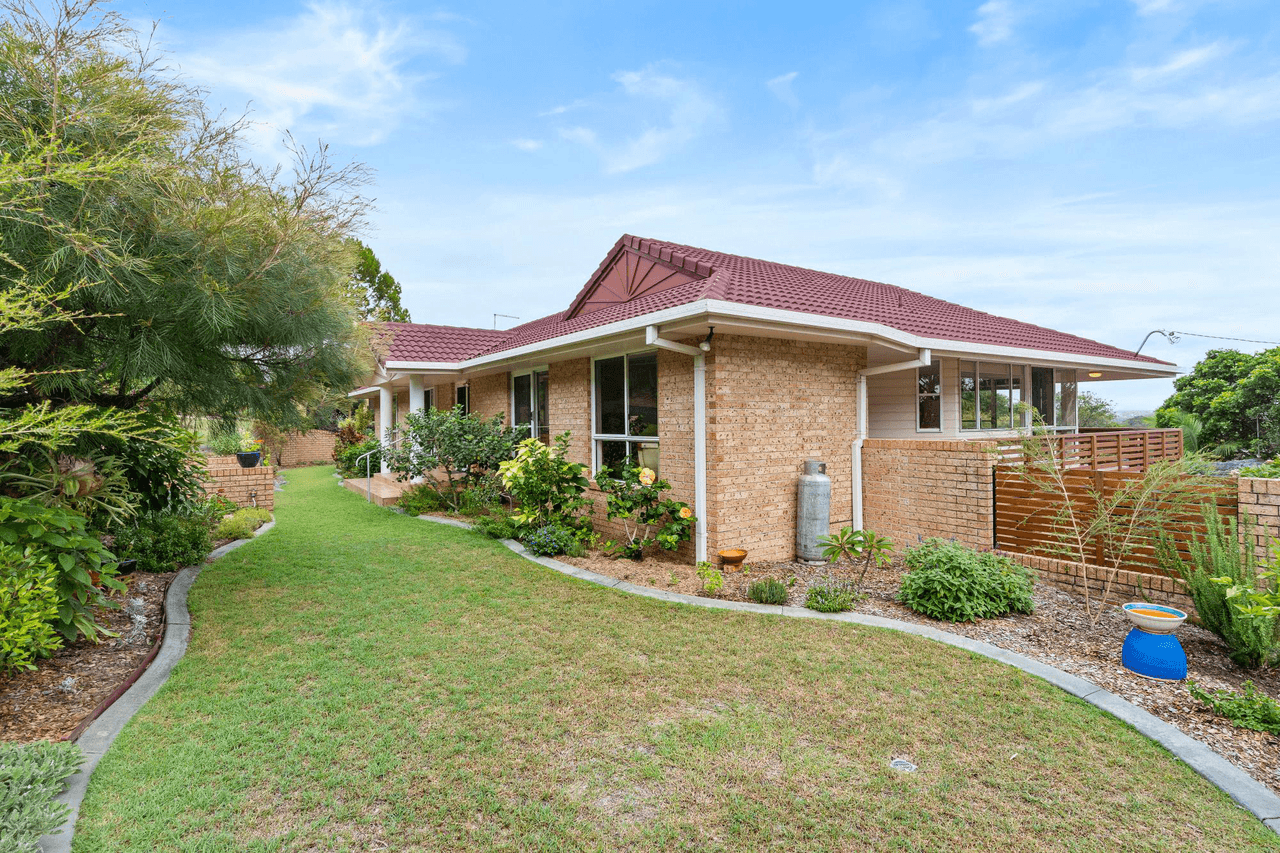 10 Manly Street (Cnr Central Avenue), EAST BALLINA, NSW 2478