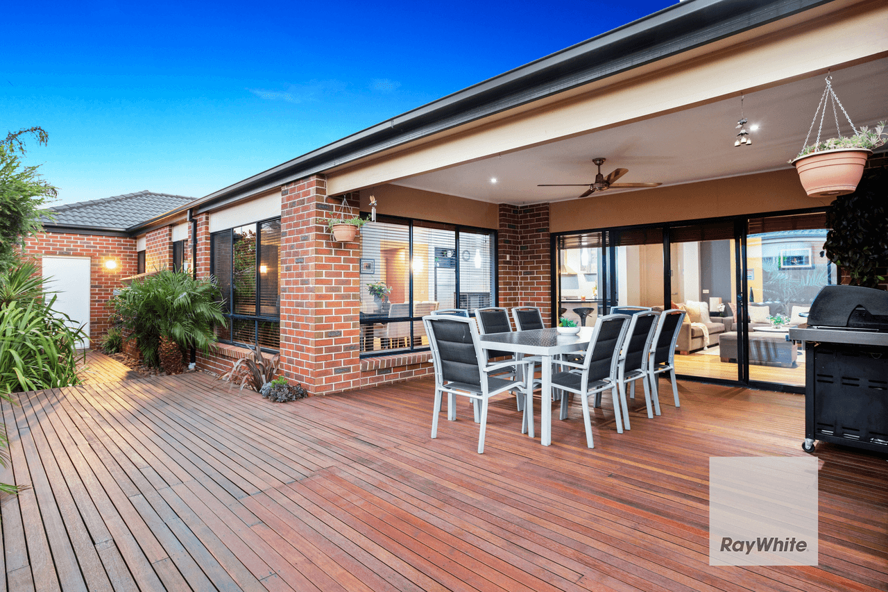 18 George Street, TAYLORS HILL, VIC 3037