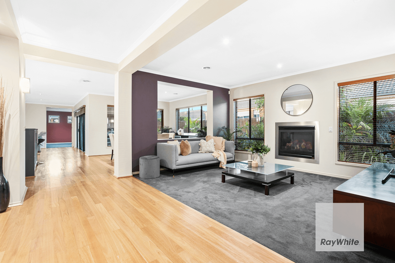 18 George Street, TAYLORS HILL, VIC 3037