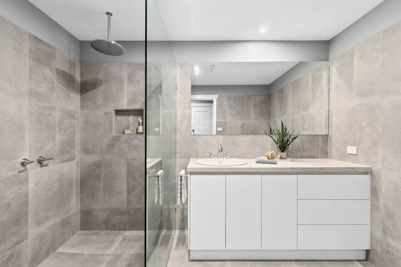 99 Aberdeen Street, Newtown, VIC 3220