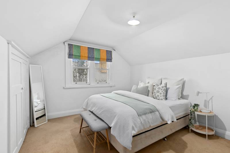 99 Aberdeen Street, Newtown, VIC 3220