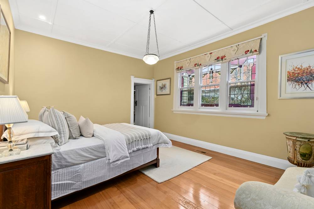 99 Aberdeen Street, Newtown, VIC 3220