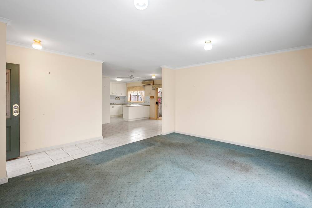 1/16 Vines Road, Hamlyn Heights, VIC 3215