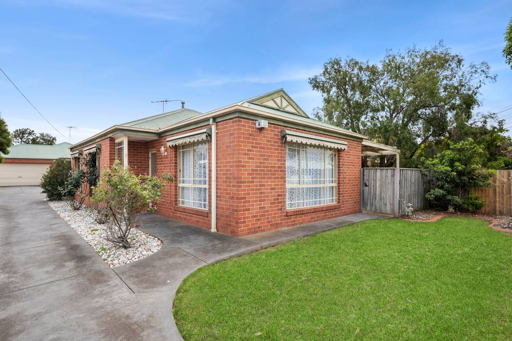 1/16 Vines Road, Hamlyn Heights, VIC 3215